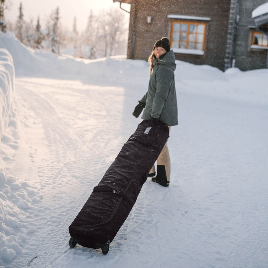 borsa portasci con rotelle 175 cm nera