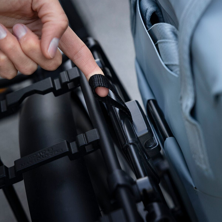 pannello universale per portabici nero