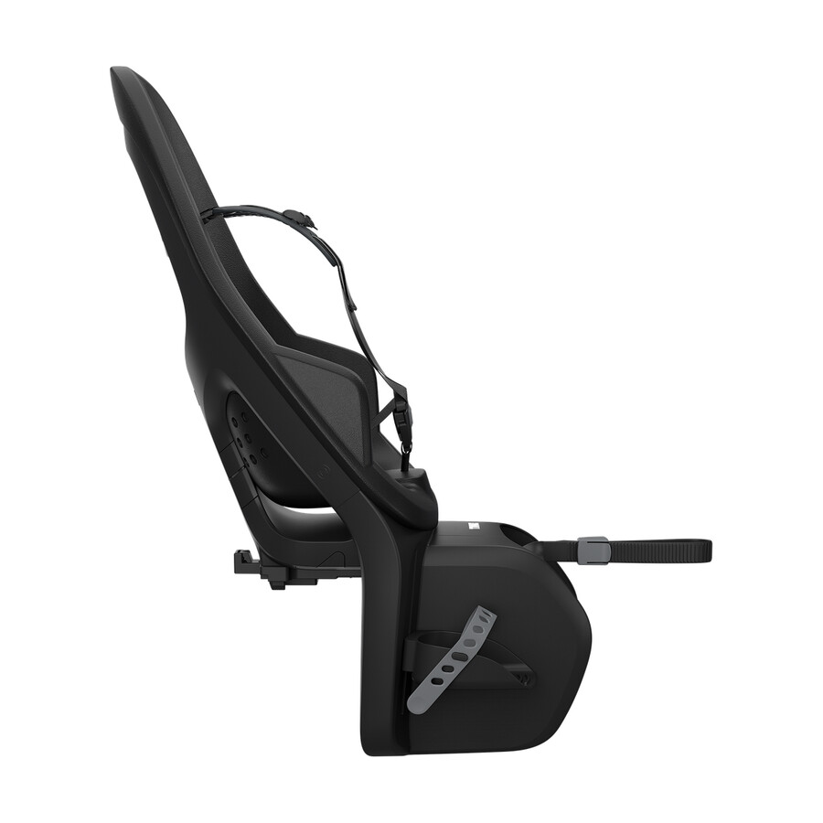 seggiolino per bicicletta thule yepp 2 mik hd per bambini montato sul portapacchi nero notte