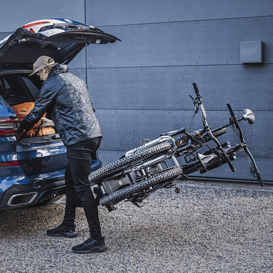 portabici da gancio traino per 2 bici nero