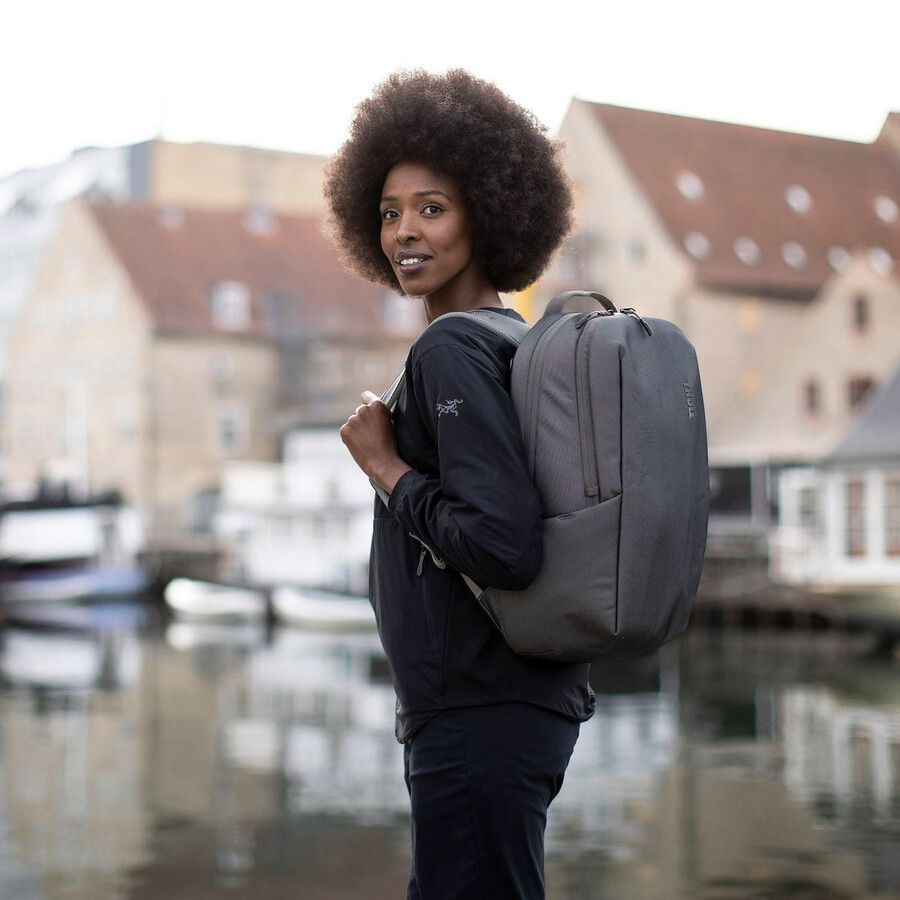 zaino 21l vetiver grey